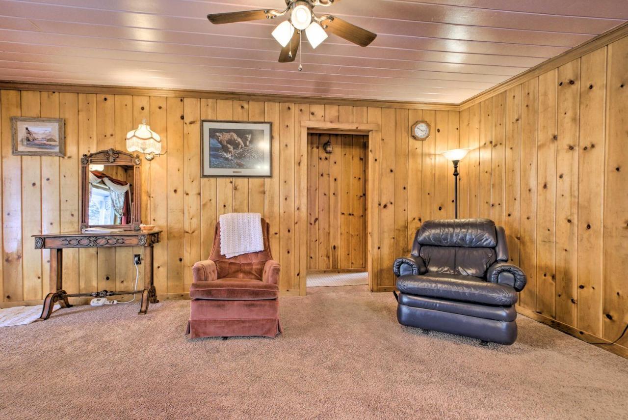 Cozy Home With Hot Tub Half Mi To Salmon River! Buitenkant foto