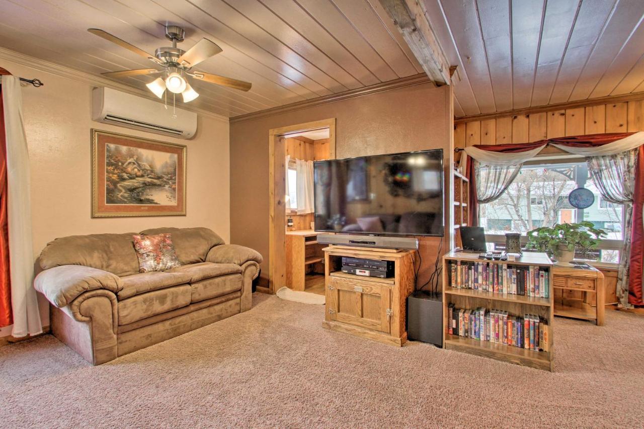 Cozy Home With Hot Tub Half Mi To Salmon River! Buitenkant foto