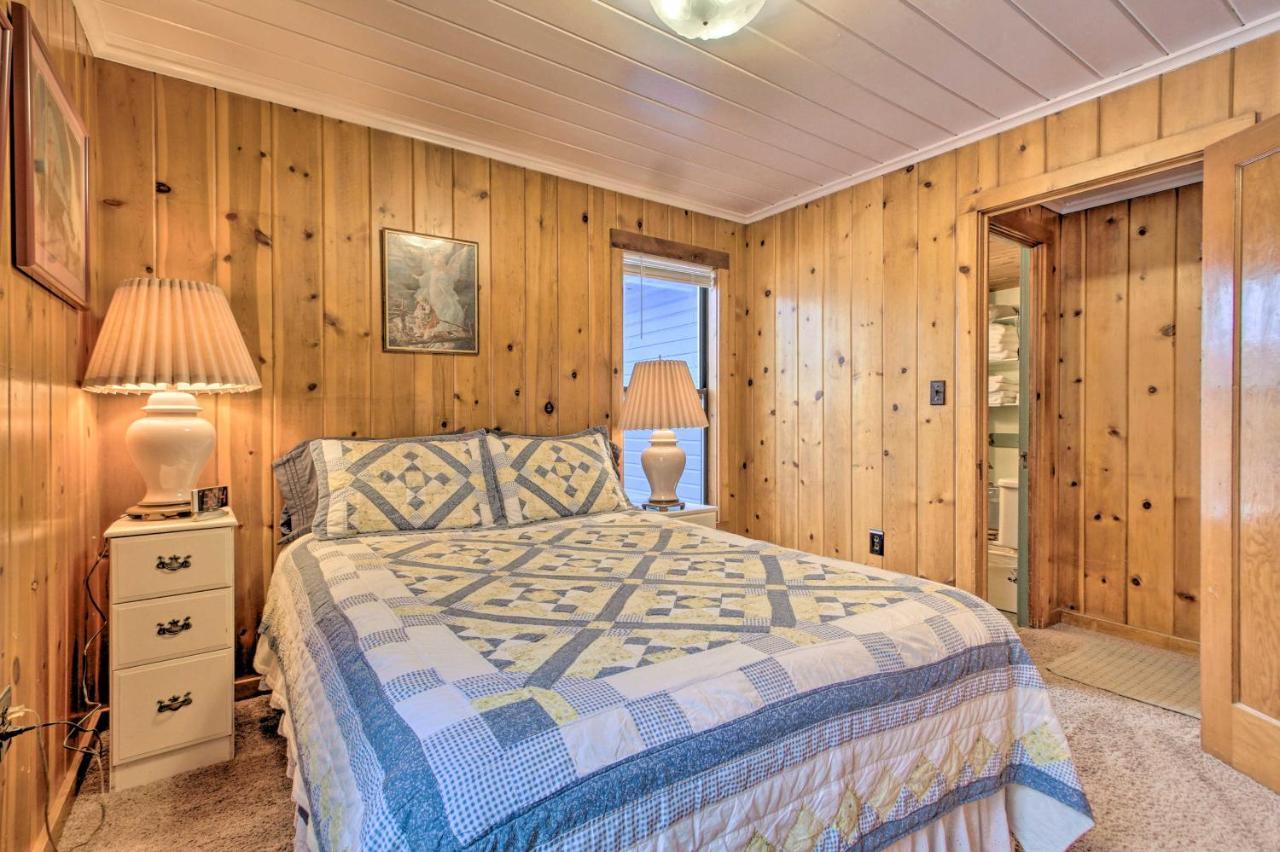 Cozy Home With Hot Tub Half Mi To Salmon River! Buitenkant foto